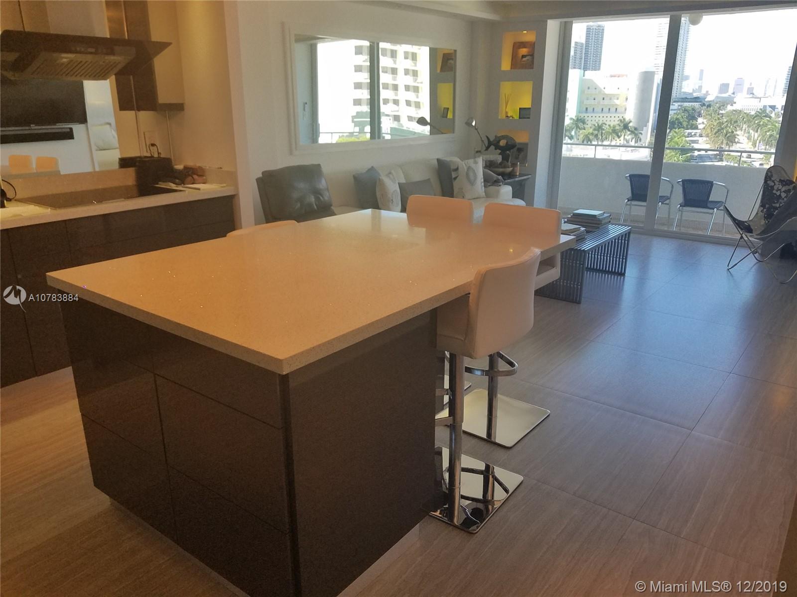 Miami Beach, FL 33139,465 Ocean Dr #902