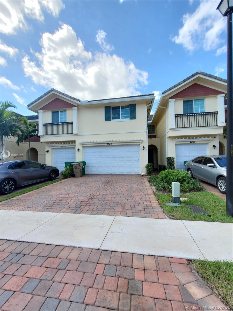 Davie, FL 33328,4633 Horseshoe Cir