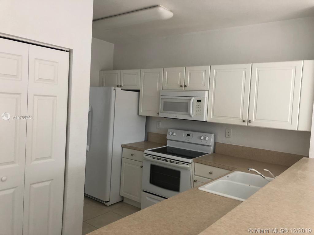 Homestead, FL 33033,1595 NE 33rd Rd #112-3