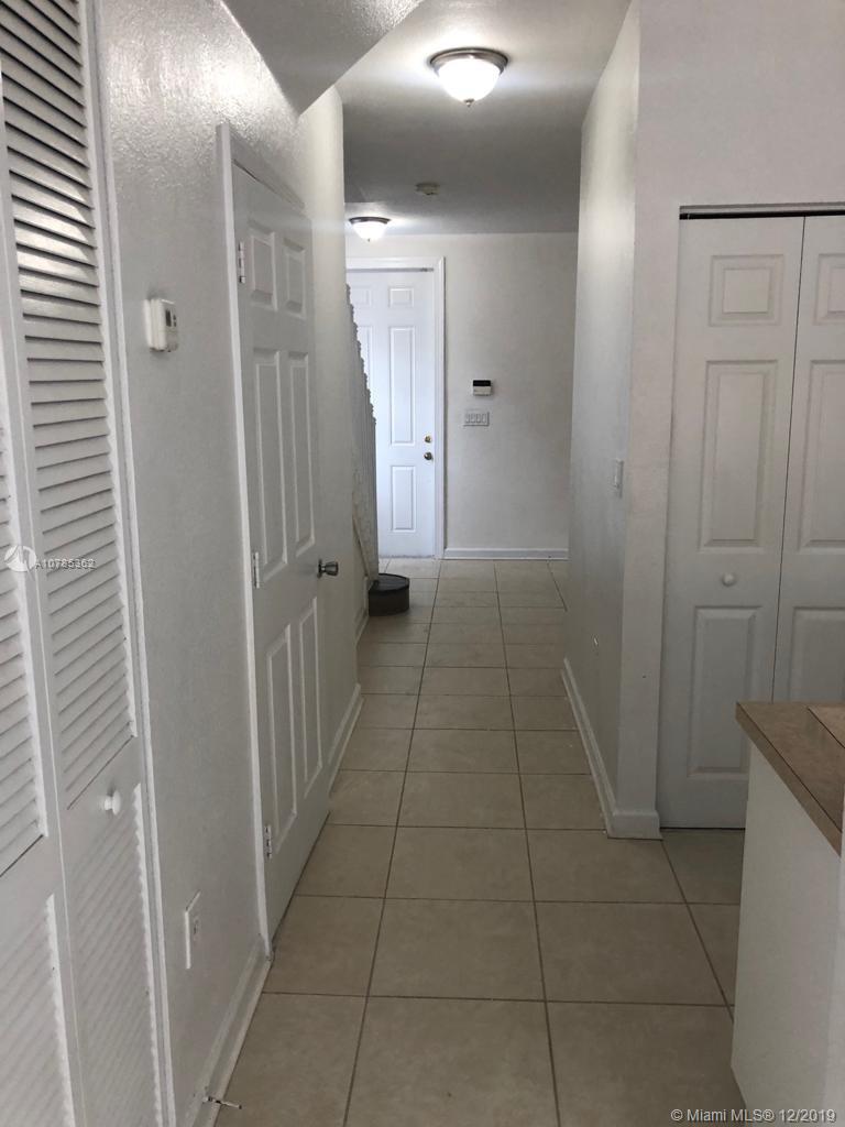 Homestead, FL 33033,1595 NE 33rd Rd #112-3