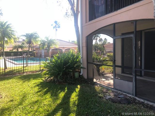 Pembroke Pines, FL 33027,501 SW 158th Ter #104