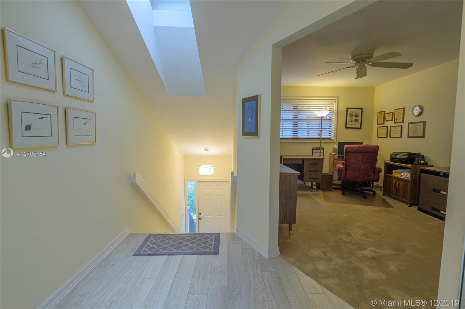 Hollywood, FL 33021,3505 Emerald Oaks Dr #1806