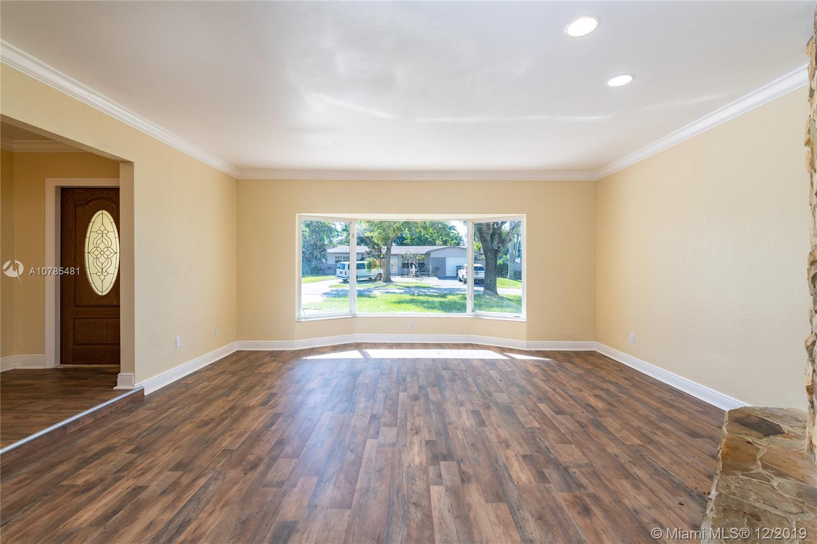 Pembroke Pines, FL 33024,8671 NW 18th St