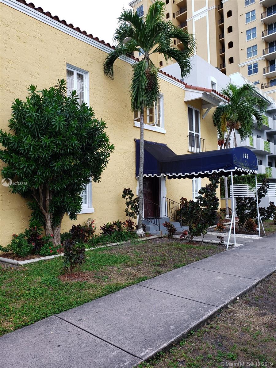 Coral Gables, FL 33134,126 Mendoza Ave #8