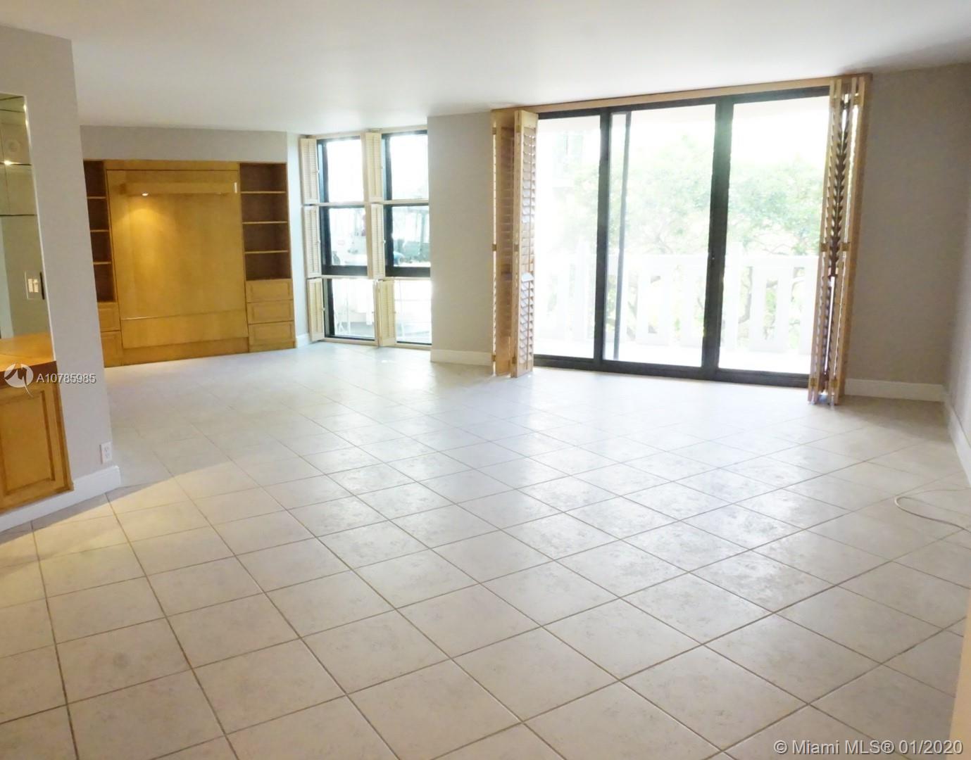 Key Biscayne, FL 33149,1121 Crandon Blvd #D205