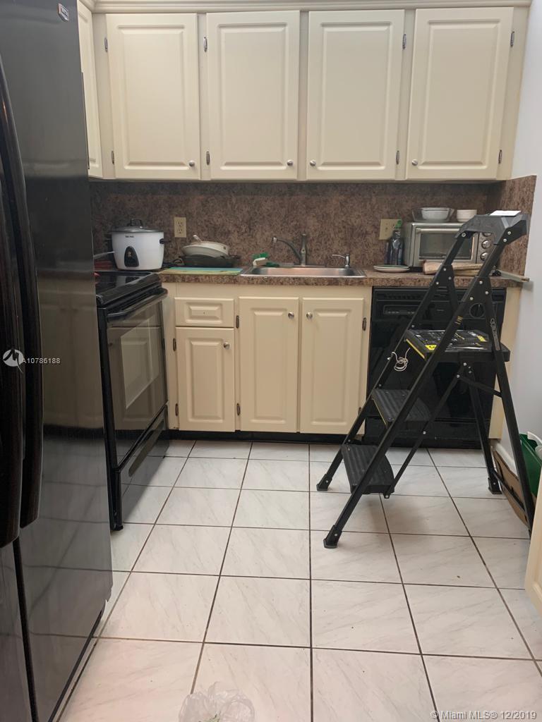 Pembroke Pines, FL 33027,13250 SW 7th Ct #212L