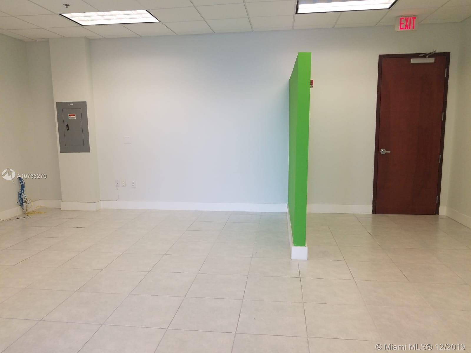 Doral, FL 33172,1500 NW 89 Ct #208