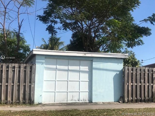 Hollywood, FL 33024,204 N 61st Ter