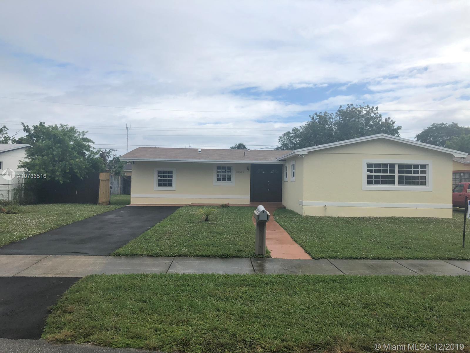 Miami Gardens, FL 33056,20601 NW 24th Ct