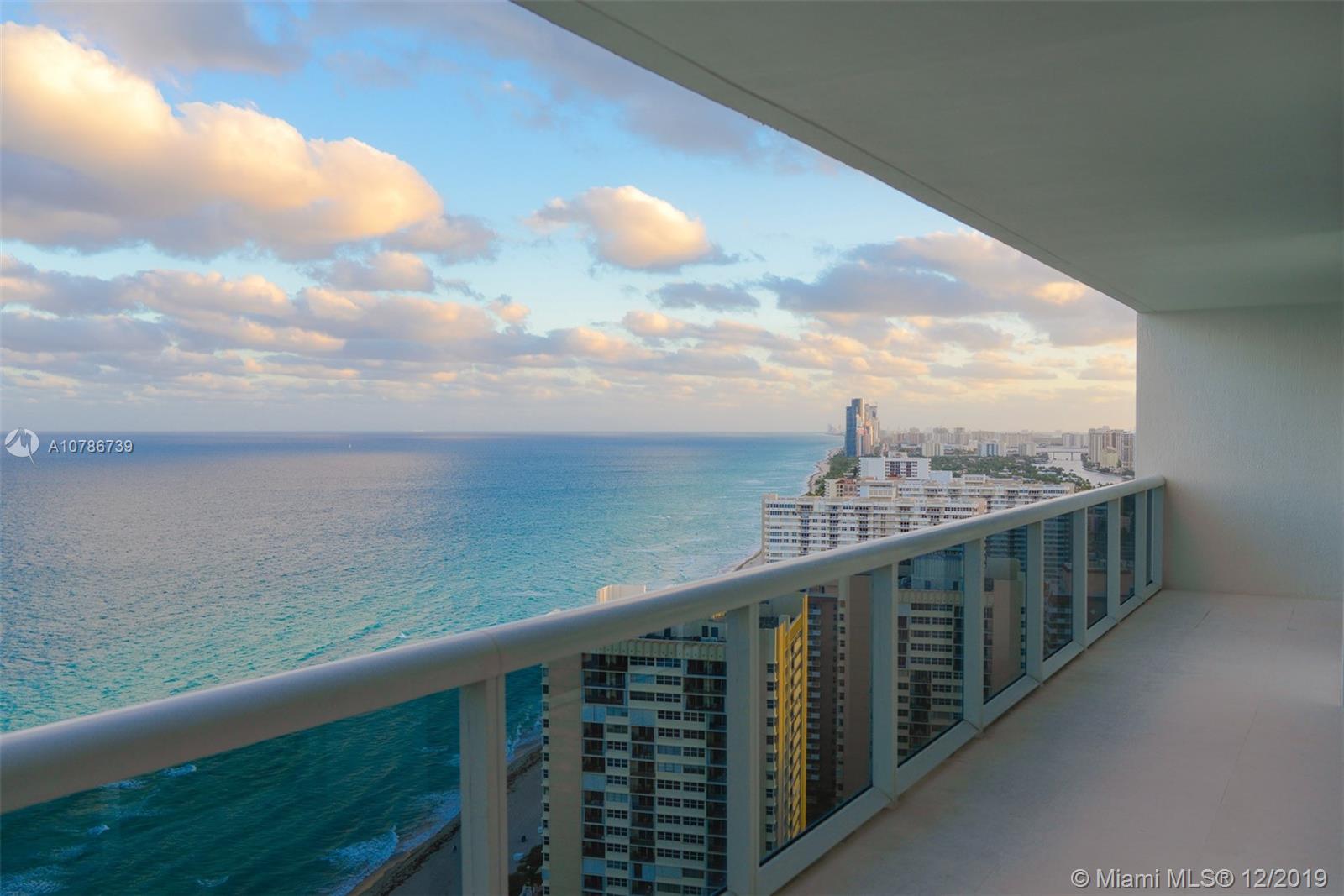 Hallandale Beach, FL 33009,1850 S Ocean Dr #3402