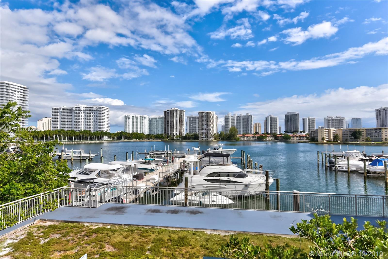 18051 Biscayne Blvd #1705, Aventura, FL 33160