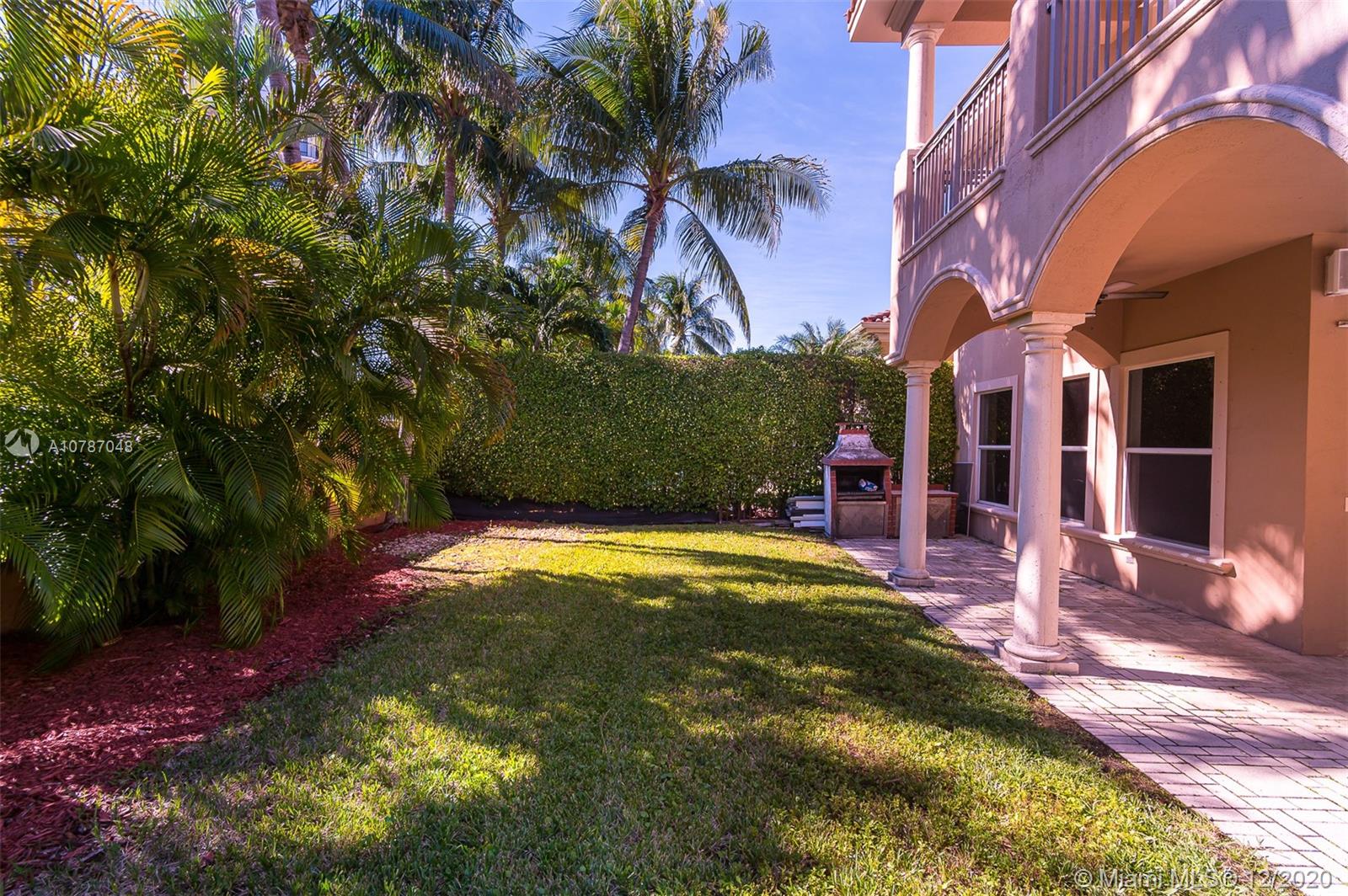 Hollywood, FL 33019,800 Beacon Ct