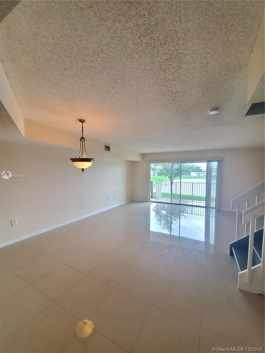 Oakland Park, FL 33309,3299 NW 44th St #4