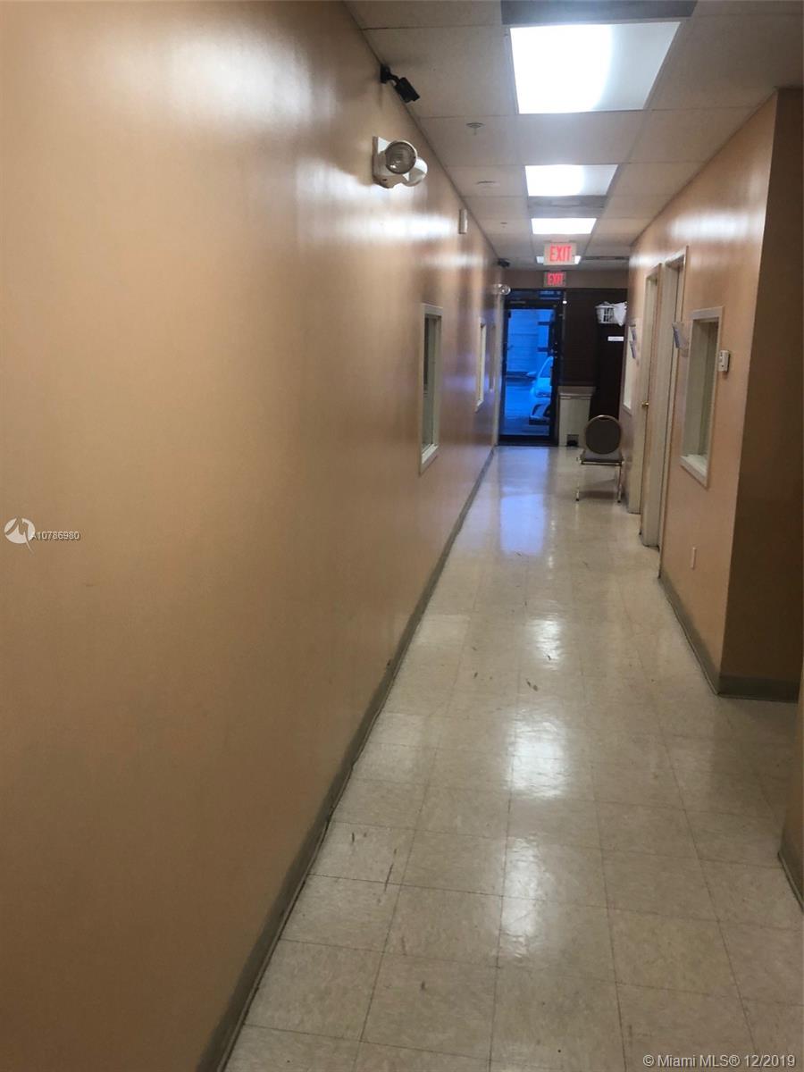 Miami Gardens, FL 33014,4710 NW 165th St #4710