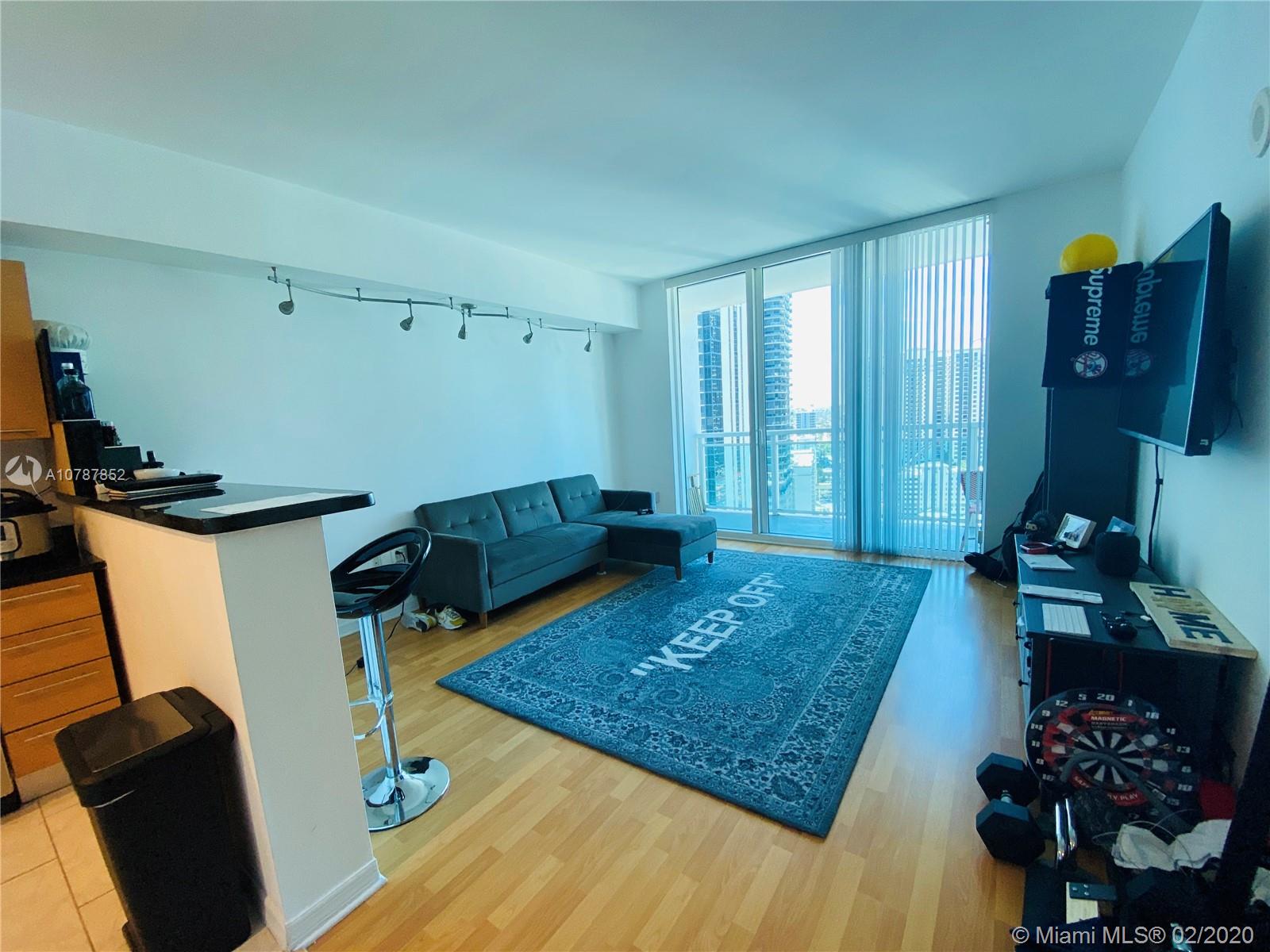 951 Brickell Ave #2709, Miami, FL 33131