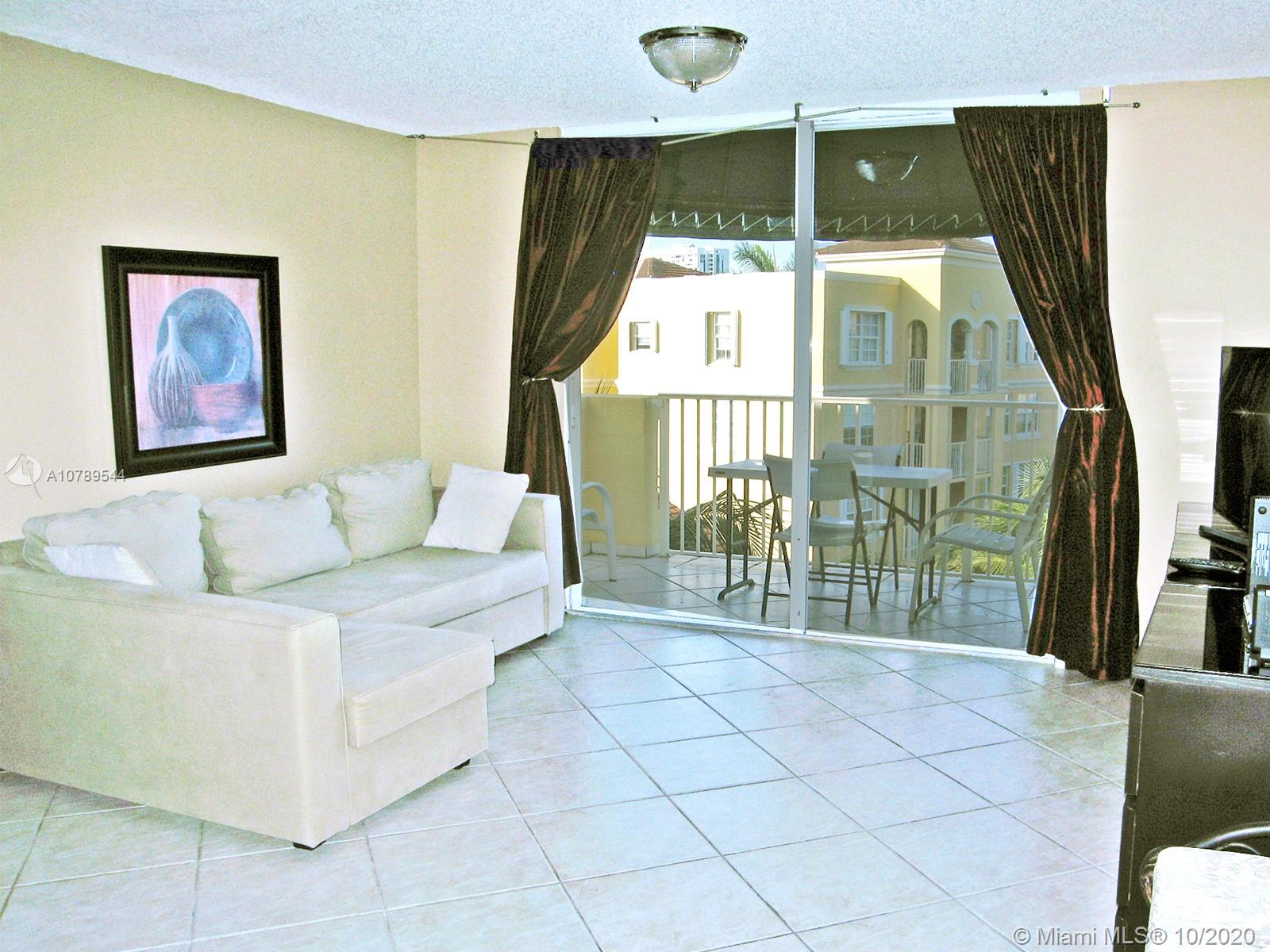 Aventura, FL 33180,19701 E Country Club Dr #5604