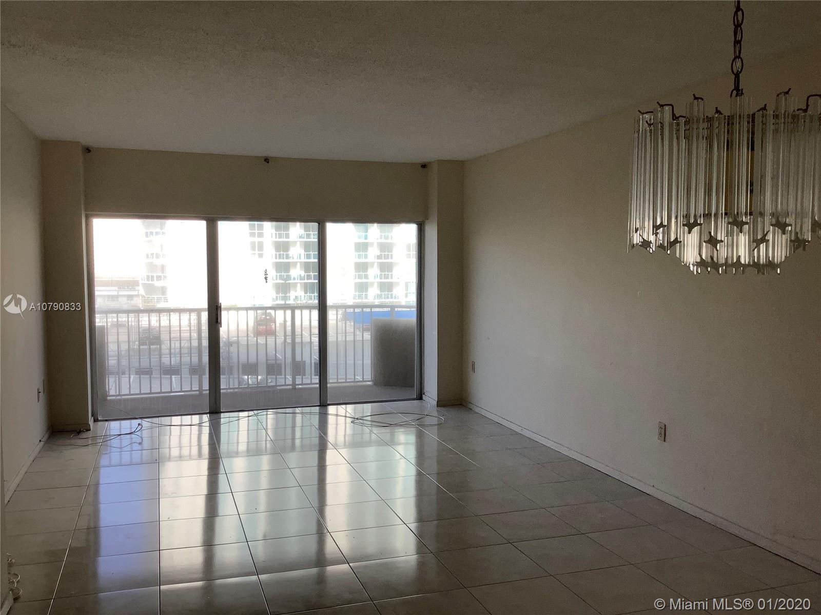 Hallandale Beach, FL 33009,1965 S Ocean Dr #5D