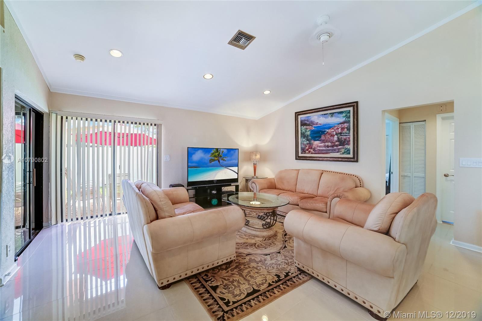 Delray Beach, FL 33444,506 Heron Dr