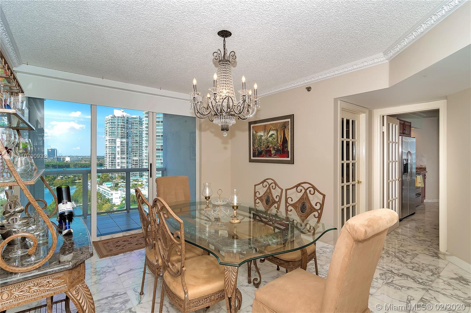 Sunny Isles Beach, FL 33160,16425 Collins Ave #1414