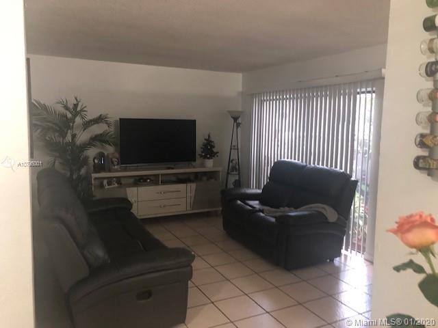 Miami, FL 33193,7450 SW 153rd Pl #102-2