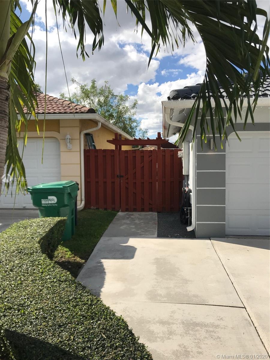 Miami, FL 33177,18260 SW 143rd Ct