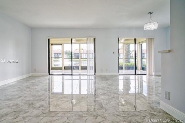 10431 S Circle Lake Drive #102, Boynton Beach, FL 33437