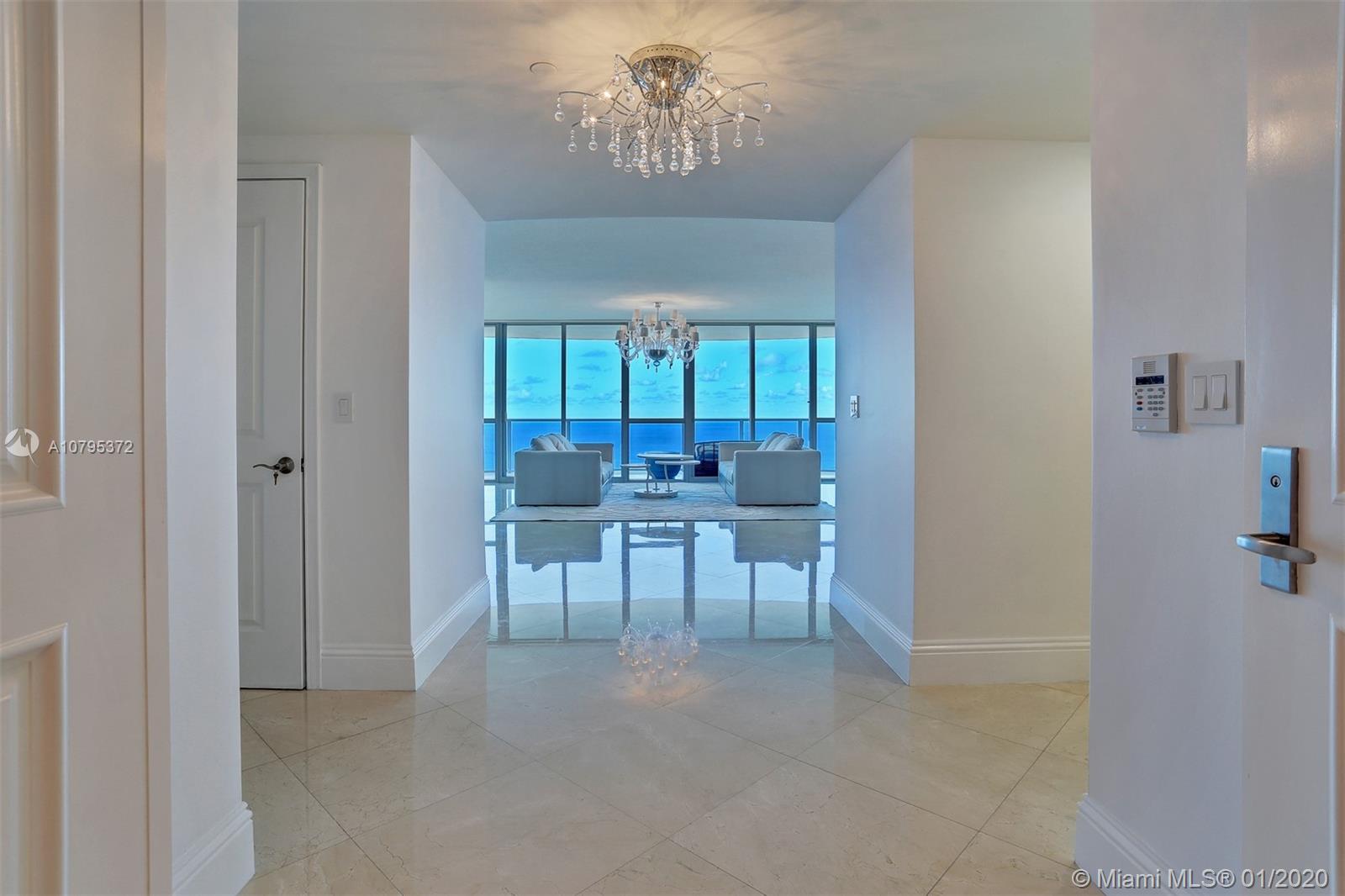 Hollywood, FL 33019,3101 S Ocean Dr #3508