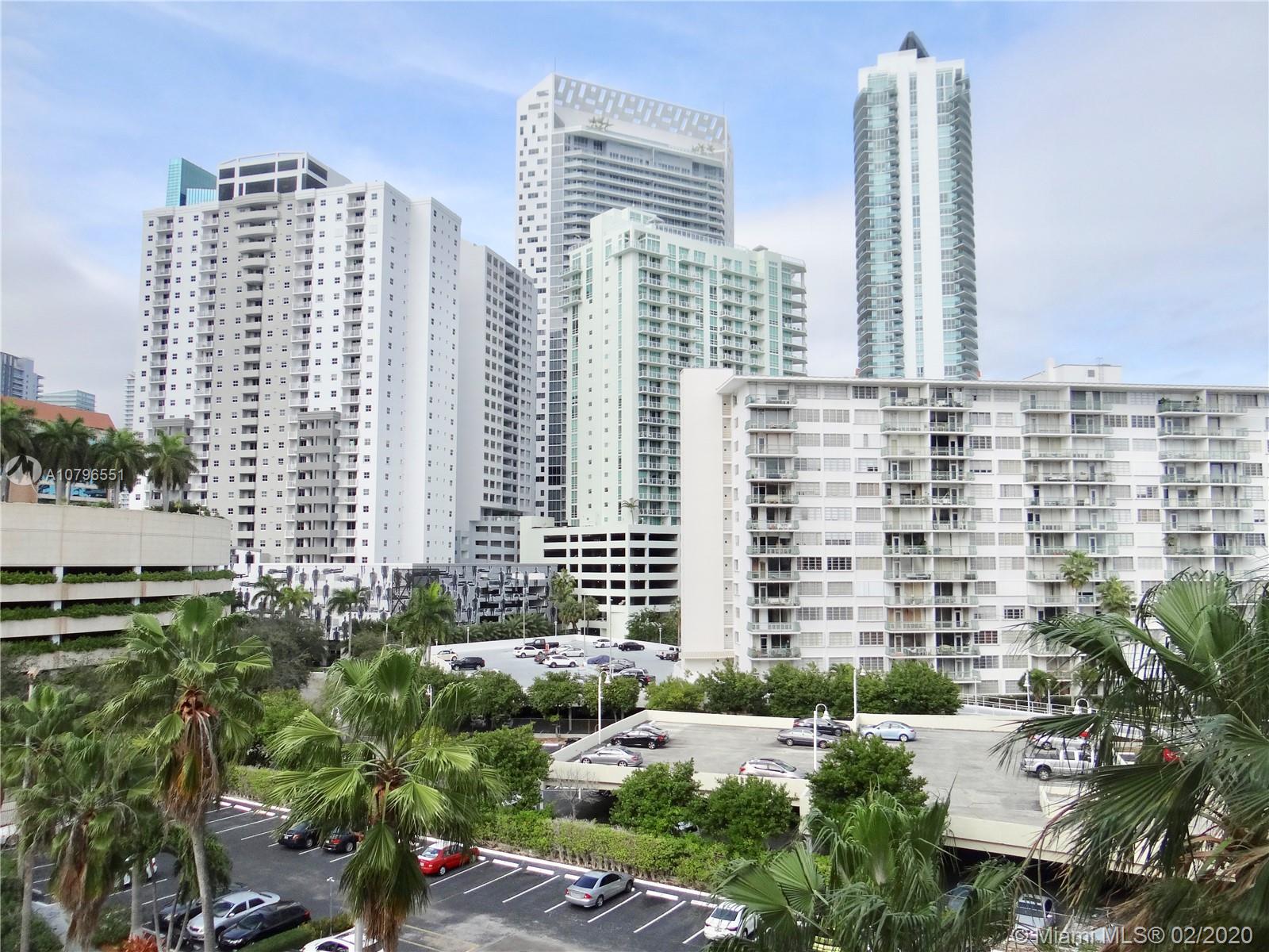 Miami, FL 33131,1440 Brickell Bay Dr #709