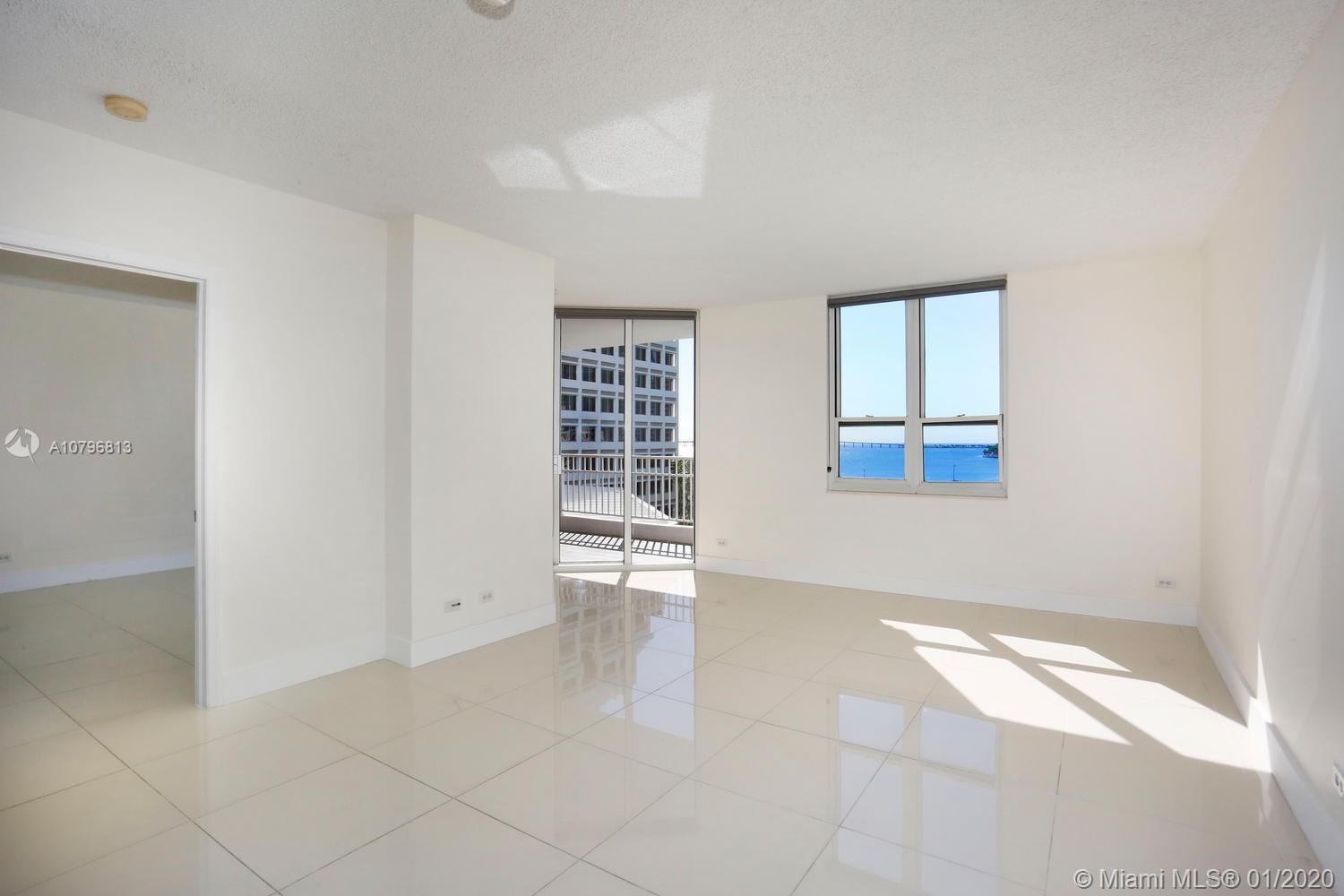 Miami, FL 33131,701 Brickell Key Blvd #701