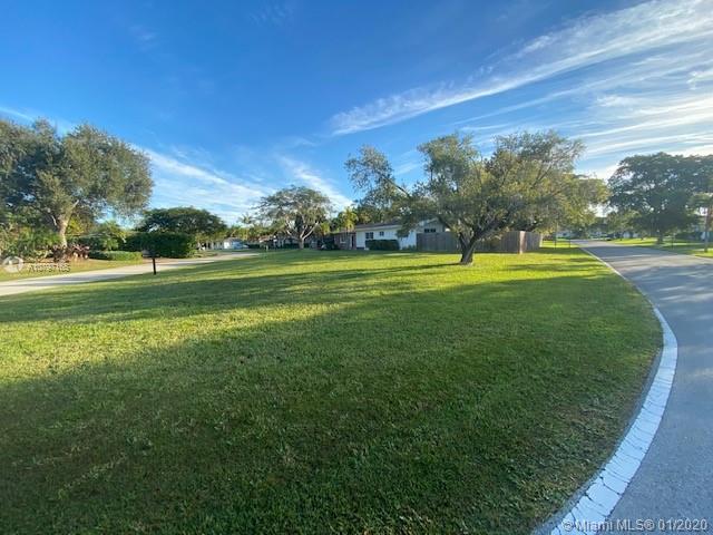 Palmetto Bay, FL 33158,7440 SW 140th Dr