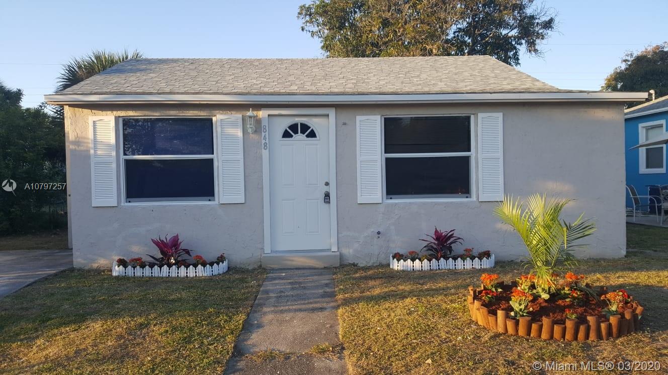 848 W 2nd St, Riviera Beach, FL 33404