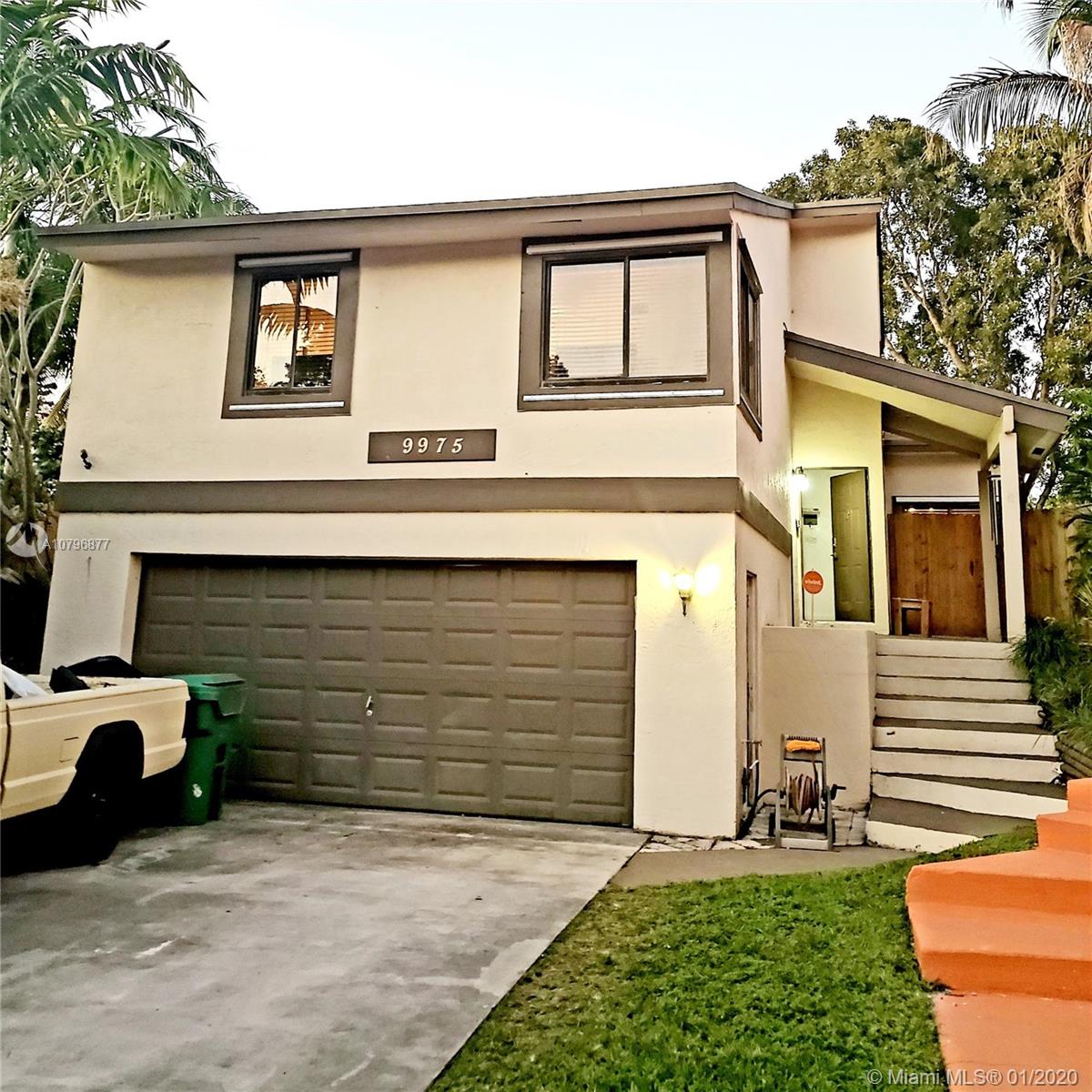 9975 SW 218th Ter