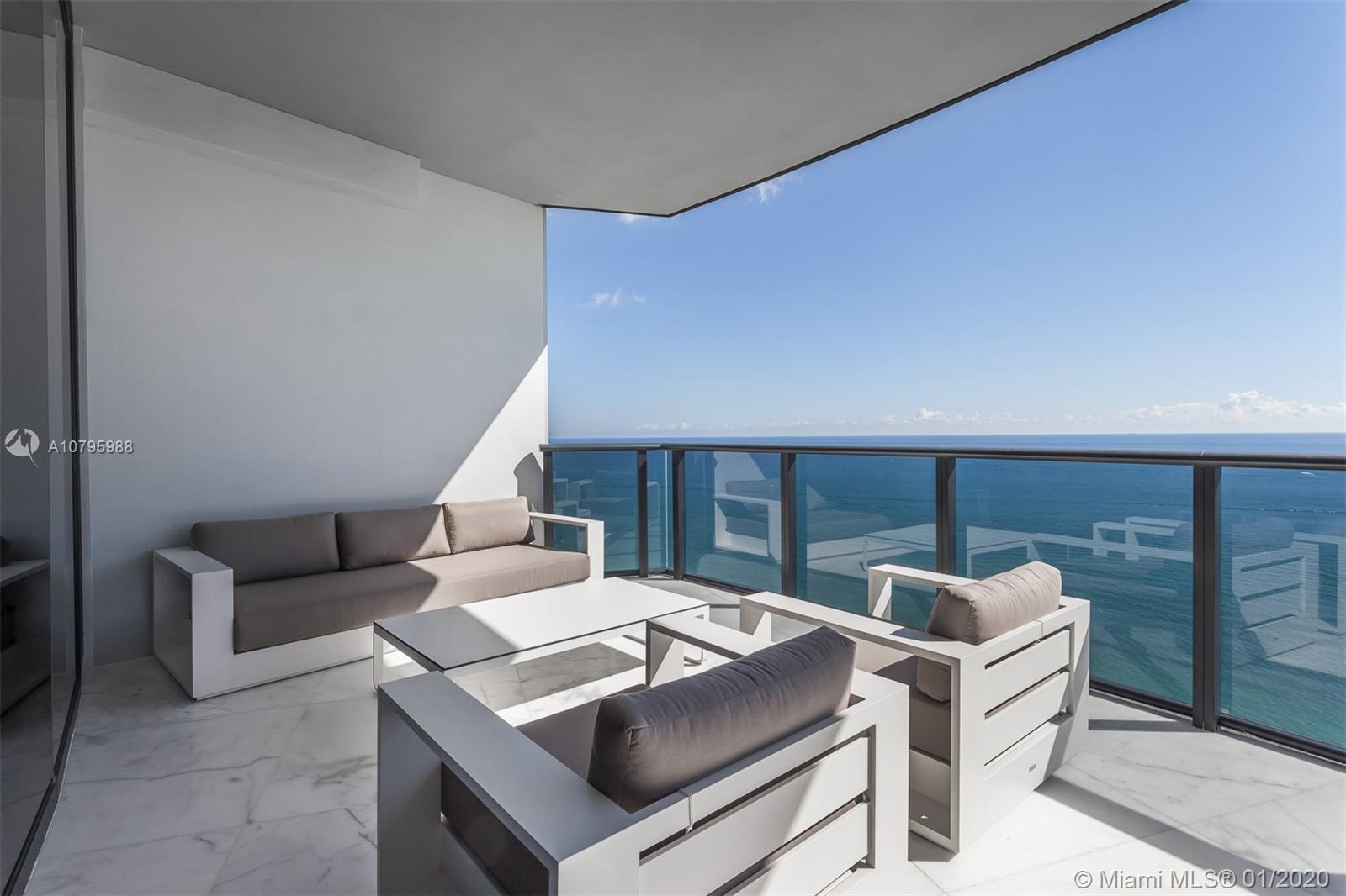 Sunny Isles Beach, FL 33160,18555 Collins Ave #2901