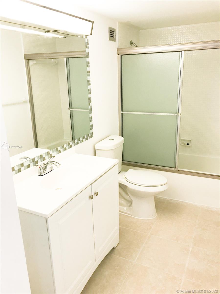 Miami, FL 33179,1301 NE Miami Gardens Dr #611W