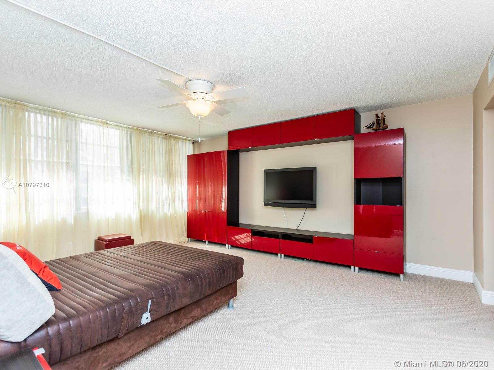 Hallandale Beach, FL 33009,1801 S OCEAN DR #244