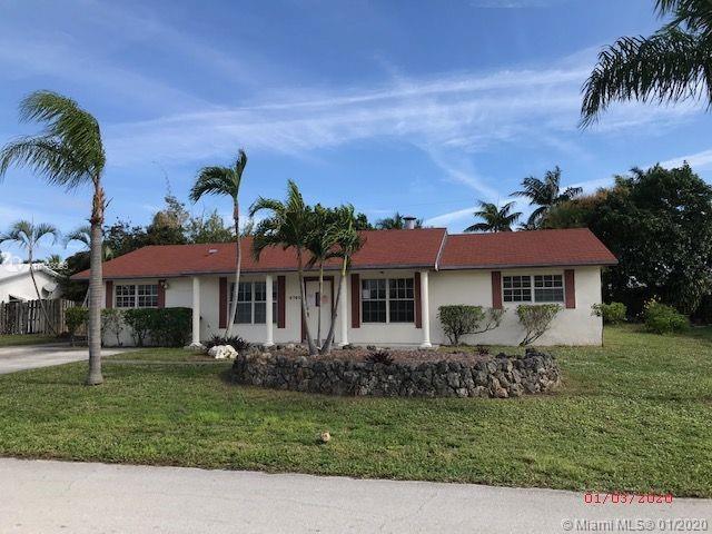 2760 NE 2nd Ave, Boca Raton, FL 33431