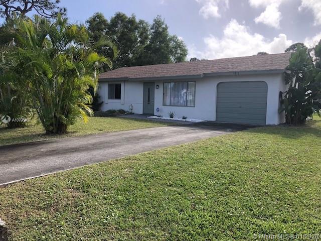 2272 SE Grand Drive, Port St. Lucie, FL 34952