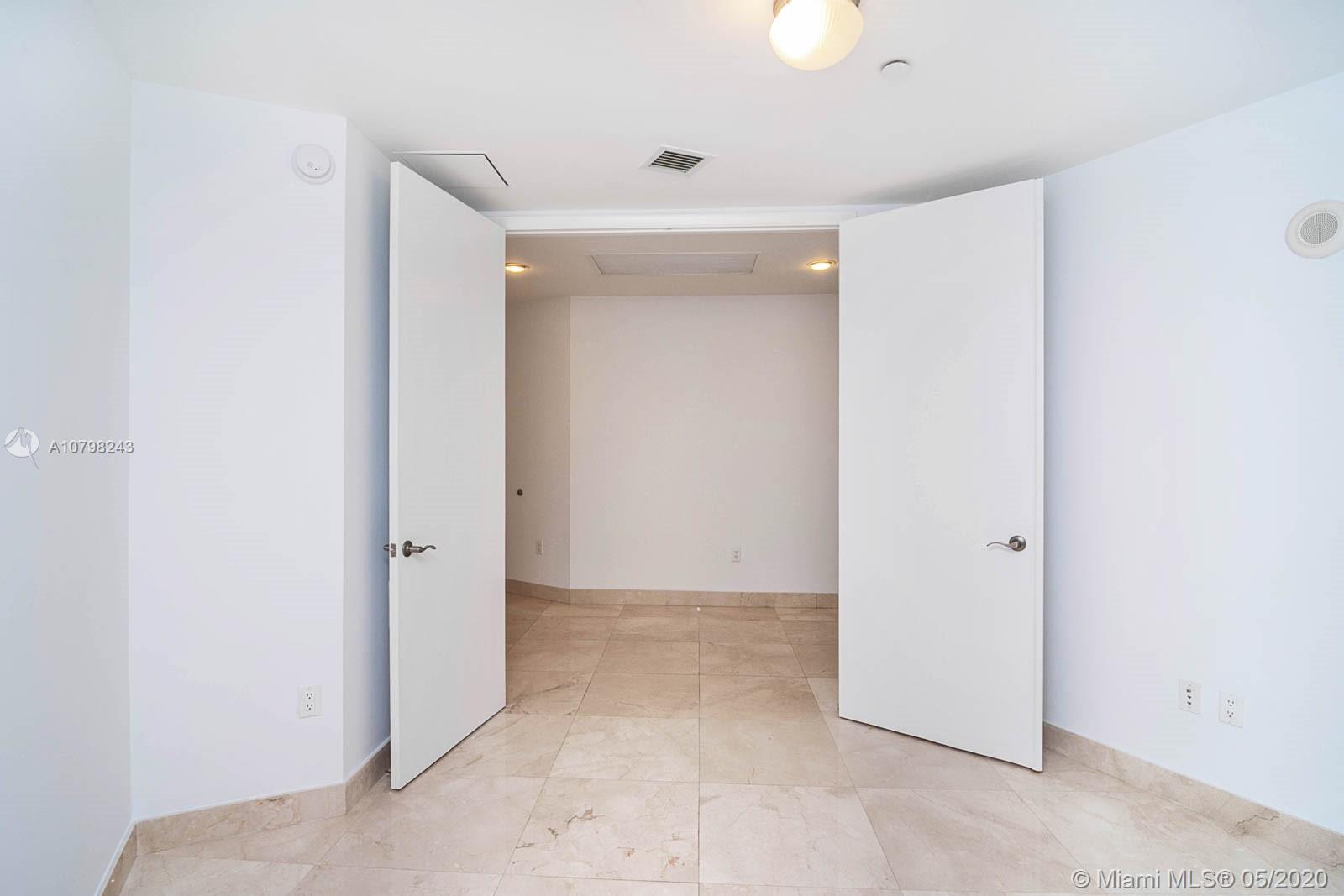 Sunny Isles Beach, FL 33160,16001 Collins Ave #603