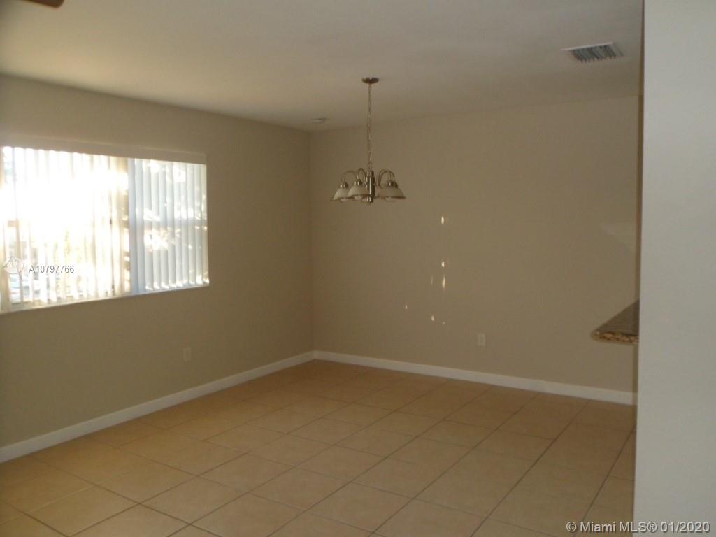 Homestead, FL 33033,1650 NE 33rd Rd #201-10