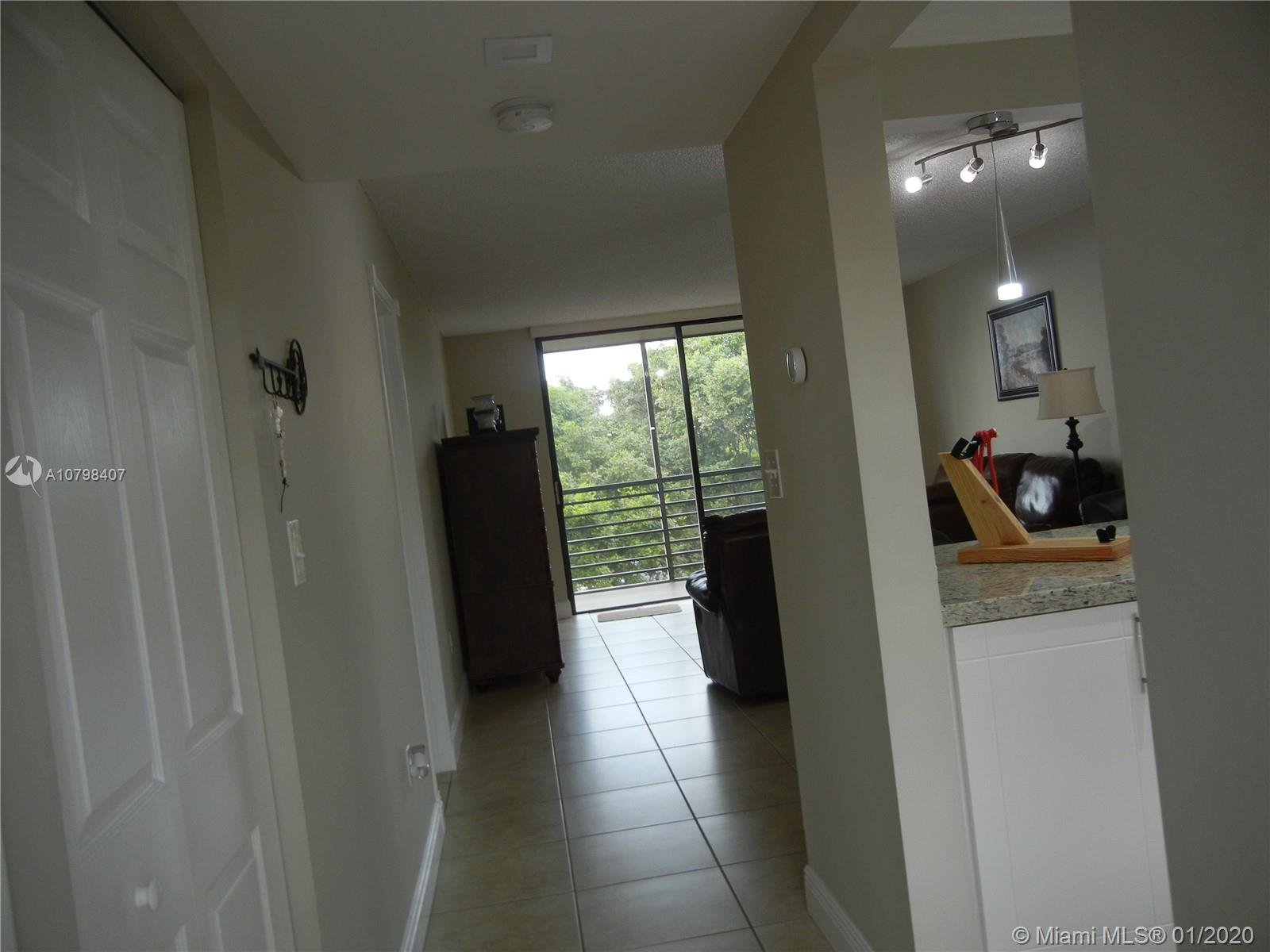 Pembroke Pines, FL 33026,1000 Colony Point Cir #505