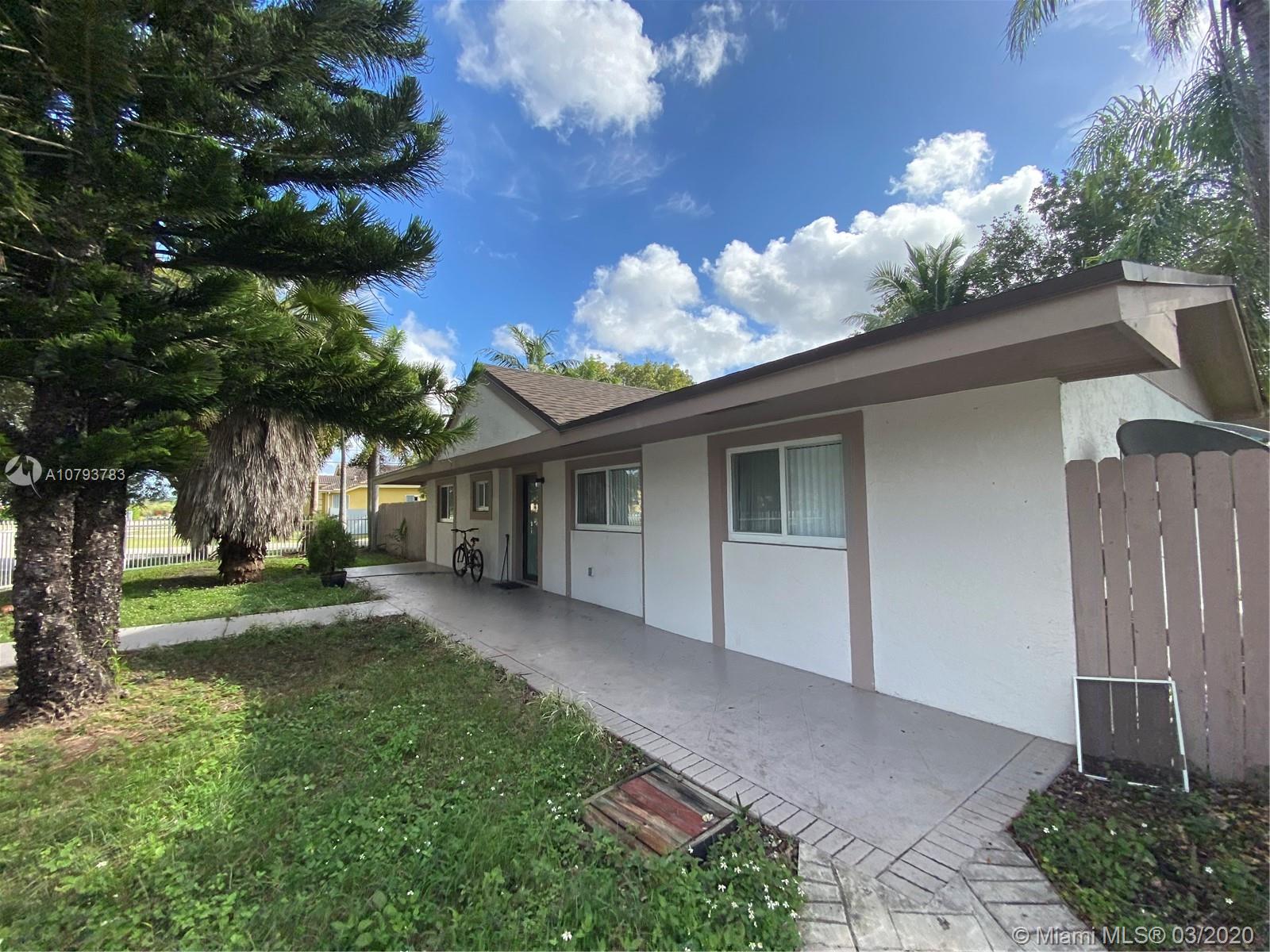 Homestead, FL 33033,16504 SW 295th St