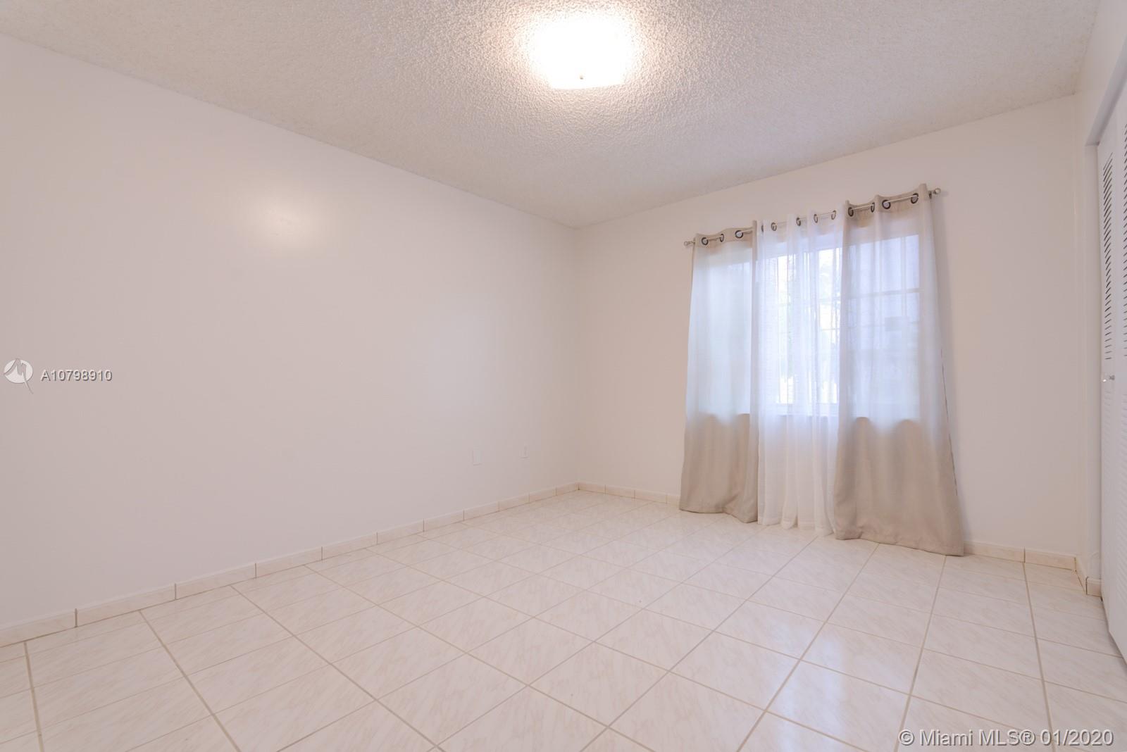 Hialeah, FL 33018,3147 W 69th Pl