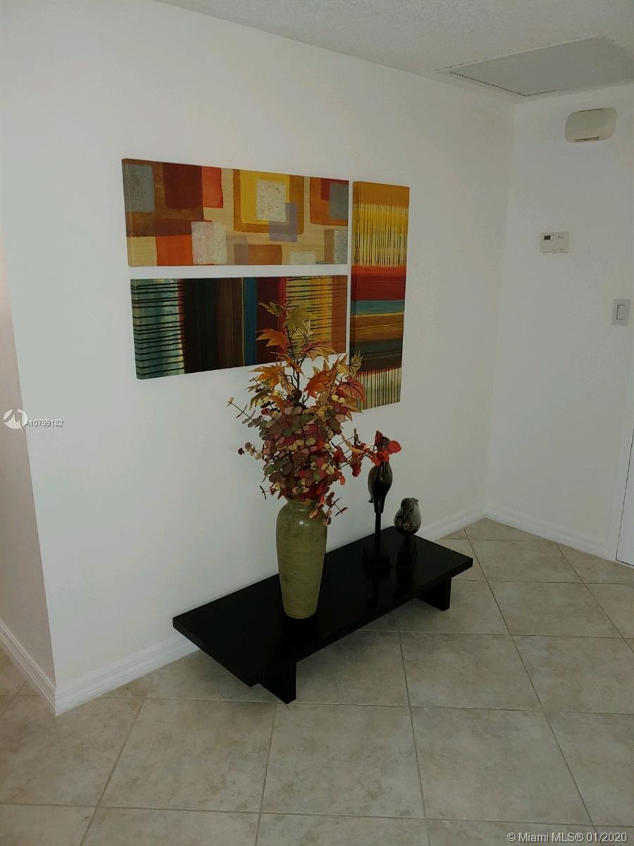 Sunny Isles Beach, FL 33160,174 174 #2319