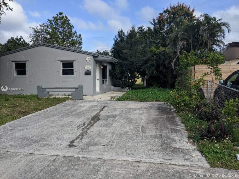 1611 N 69th Way, Hollywood, FL 33024