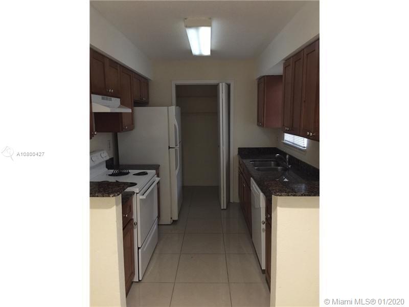 Coral Springs, FL 33071,833 Riverside Dr #826