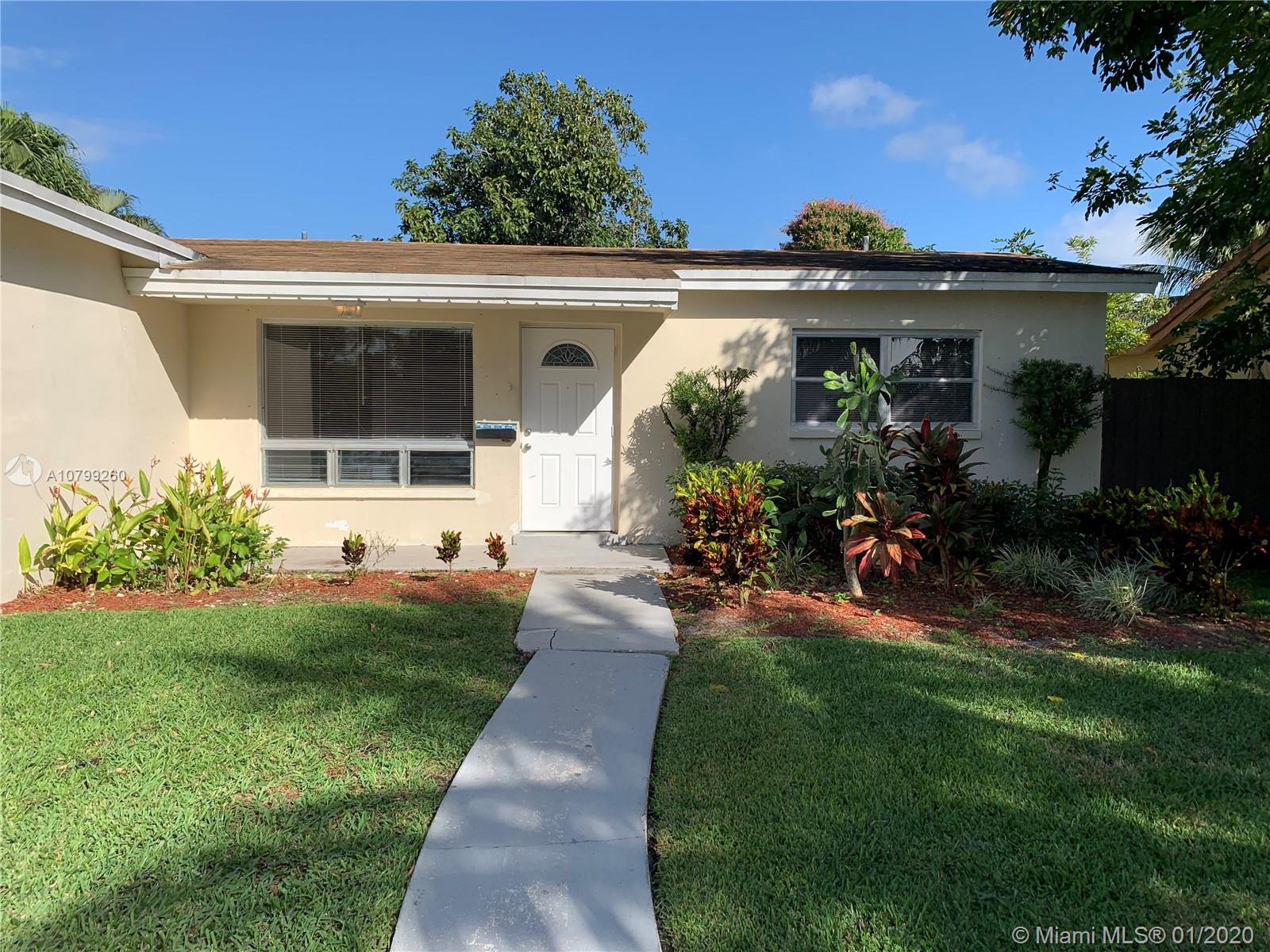 4231 NW 44th St, Lauderdale Lakes, FL 33319