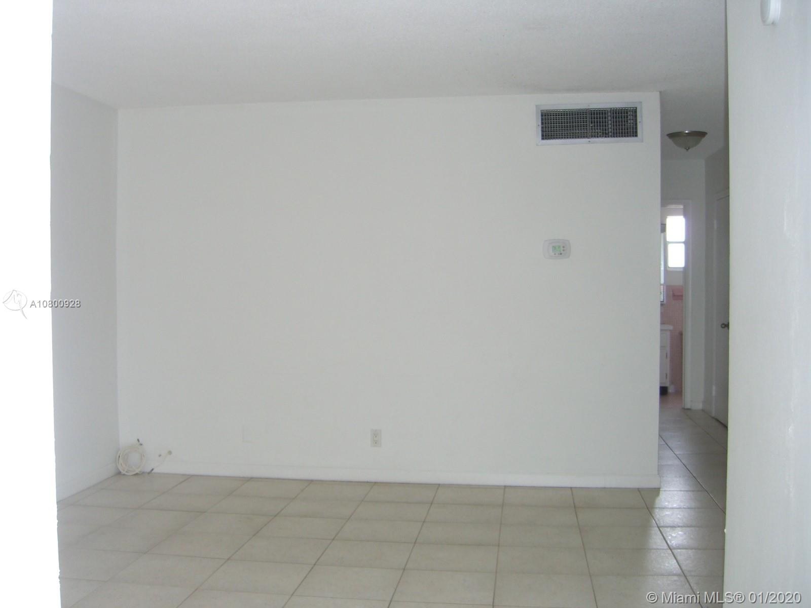 Hollywood, FL 33020,1855 Plunkett St #307