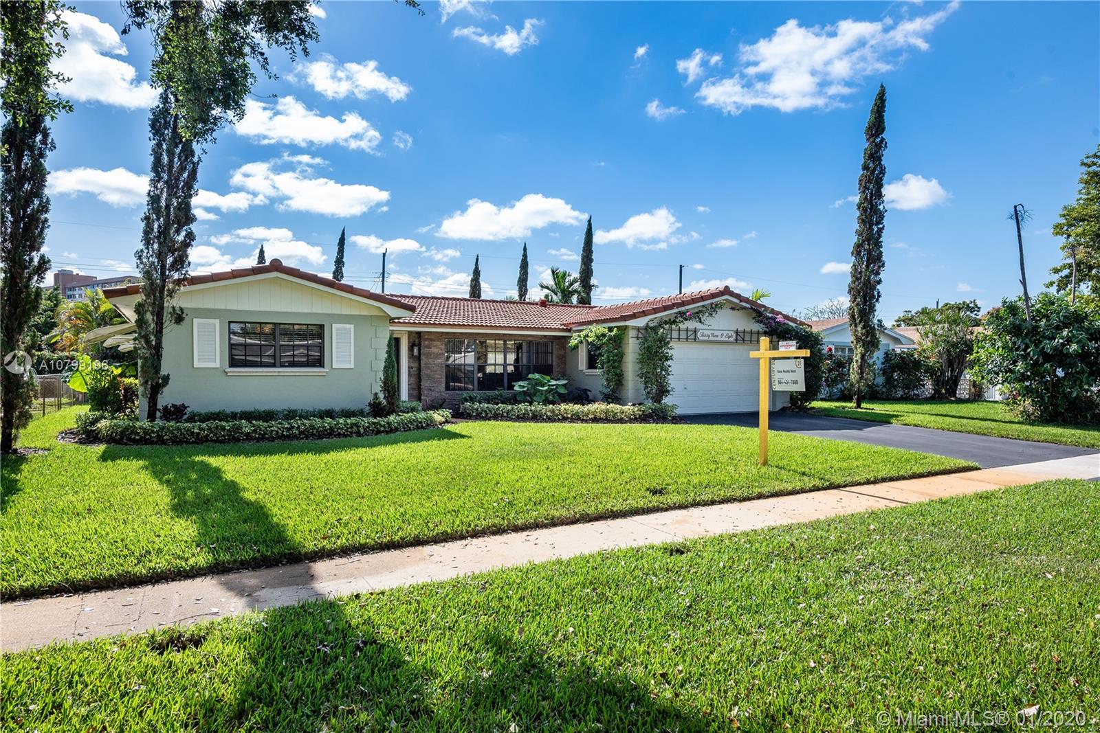 Hollywood, FL 33021,3908 Jefferson St