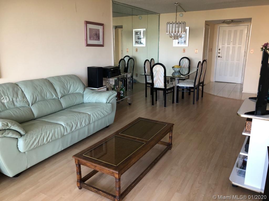 Hallandale Beach, FL 33009,600 Parkview Dr #1101