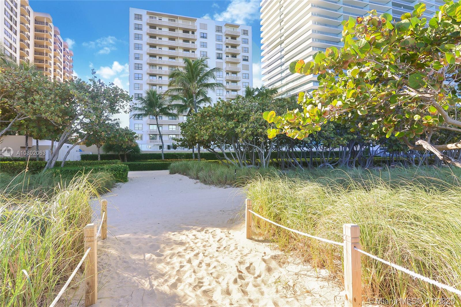 Bal Harbour, FL 33154,10185 Collins Ave #1010